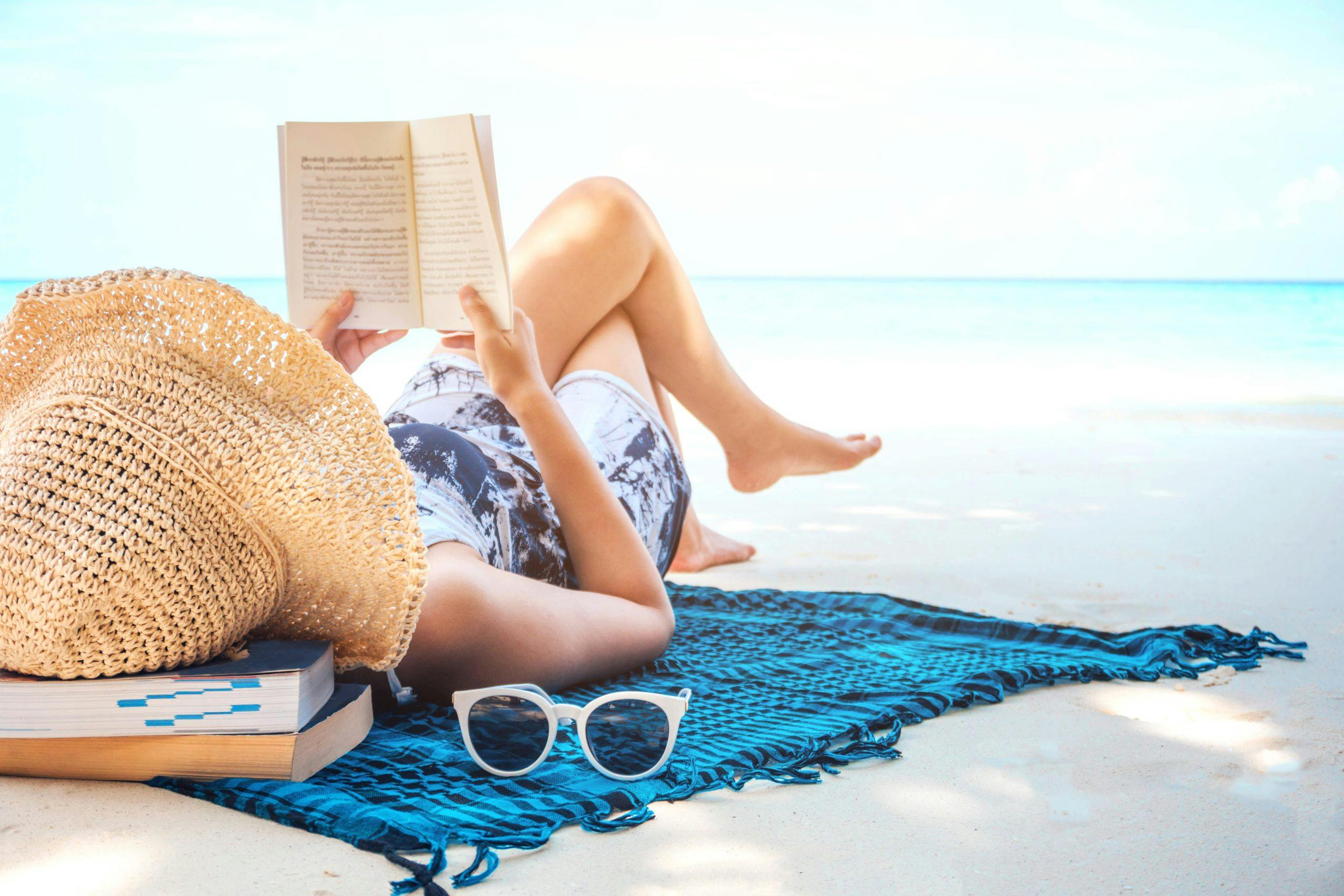 5 tips Før du går ut i solen Pass på i solen de beste tipsene for før og etter soling. Sommersol. Solkrem. Fuktighet.